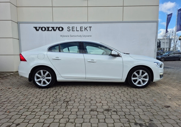 Volvo S60 cena 63900 przebieg: 93600, rok produkcji 2016 z Koluszki małe 154